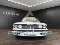 1989 BMW 320