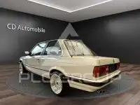 1989 BMW 320