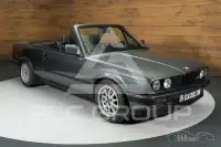 1989 BMW 320