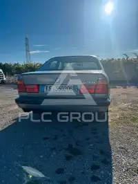1989 BMW 520