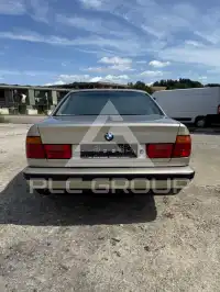 1989 BMW 520