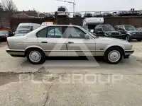 1989 BMW 520