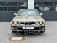 1989 BMW 730