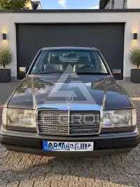1989 Mercedes Benz E 230