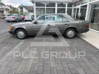 1989 Mercedes Benz 260