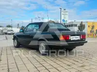 1990 BMW 320