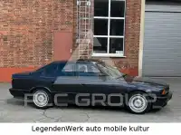 1990 BMW M5