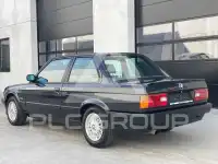 1990 BMW 318