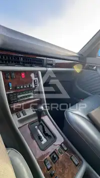 1990 Mercedes Benz S 560