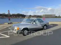 1990 Mercedes Benz E 300