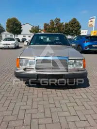 1990 Mercedes Benz 250