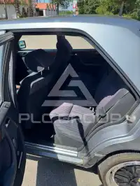 1990 Mercedes Benz 200