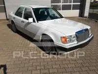 1990 Mercedes Benz 200