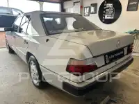 1990 Mercedes Benz 230