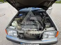 1990 Mercedes Benz E 230