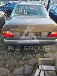 1990 Mercedes Benz E 230