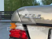1990 Mercedes Benz E 300