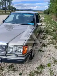 1990 Mercedes Benz E 300