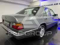 1990 Mercedes Benz 260