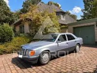 1990 Mercedes Benz 260