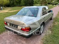 1992 Mercedes Benz 260