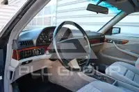 1990 Mercedes Benz 560