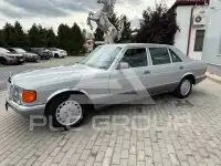 1990 Mercedes Benz 560