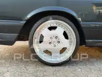 1990 Mercedes Benz 560