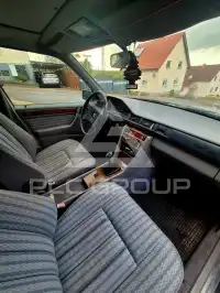 1990 Mercedes Benz E 200