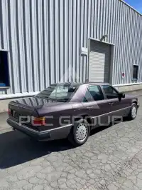 1990 Mercedes Benz E 200
