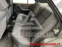 1990 Mercedes Benz E 200