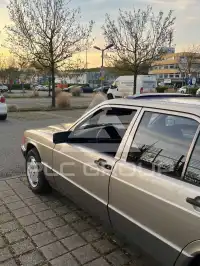 1990 Mercedes Benz 190