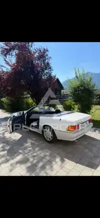 1990 Mercedes Benz SL 300