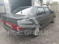 1990 Alfa Romeo 75