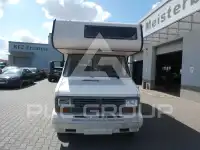 1990 Peugeot J5