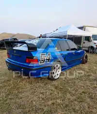 1991 BMW 320