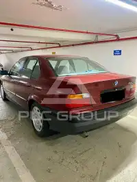 1991 BMW 320