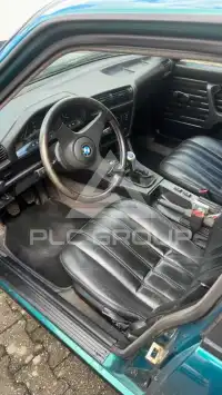 1991 BMW 320