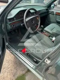 1991 Mercedes Benz E 300