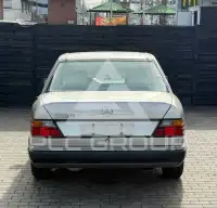 1991 Mercedes Benz 250