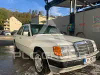 1991 Mercedes Benz 200