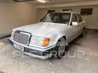 1991 Mercedes Benz 200