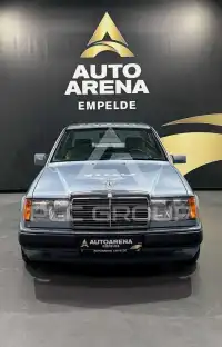 1991 Mercedes Benz 200