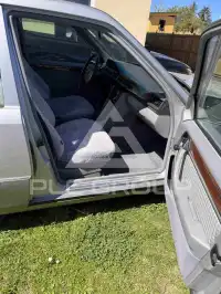 1991 Mercedes Benz E 230