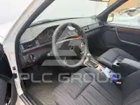 1991 Mercedes Benz E 230