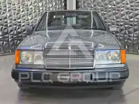 1991 Mercedes Benz E 200