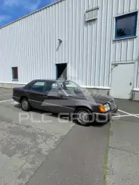 1991 Mercedes Benz E 200