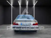 1992 BMW 320