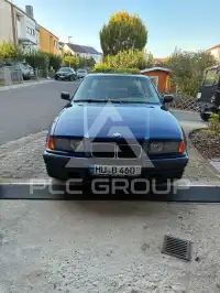 1992 BMW 320