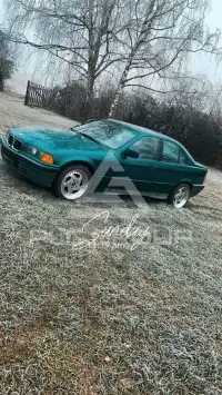 1992 BMW 318
